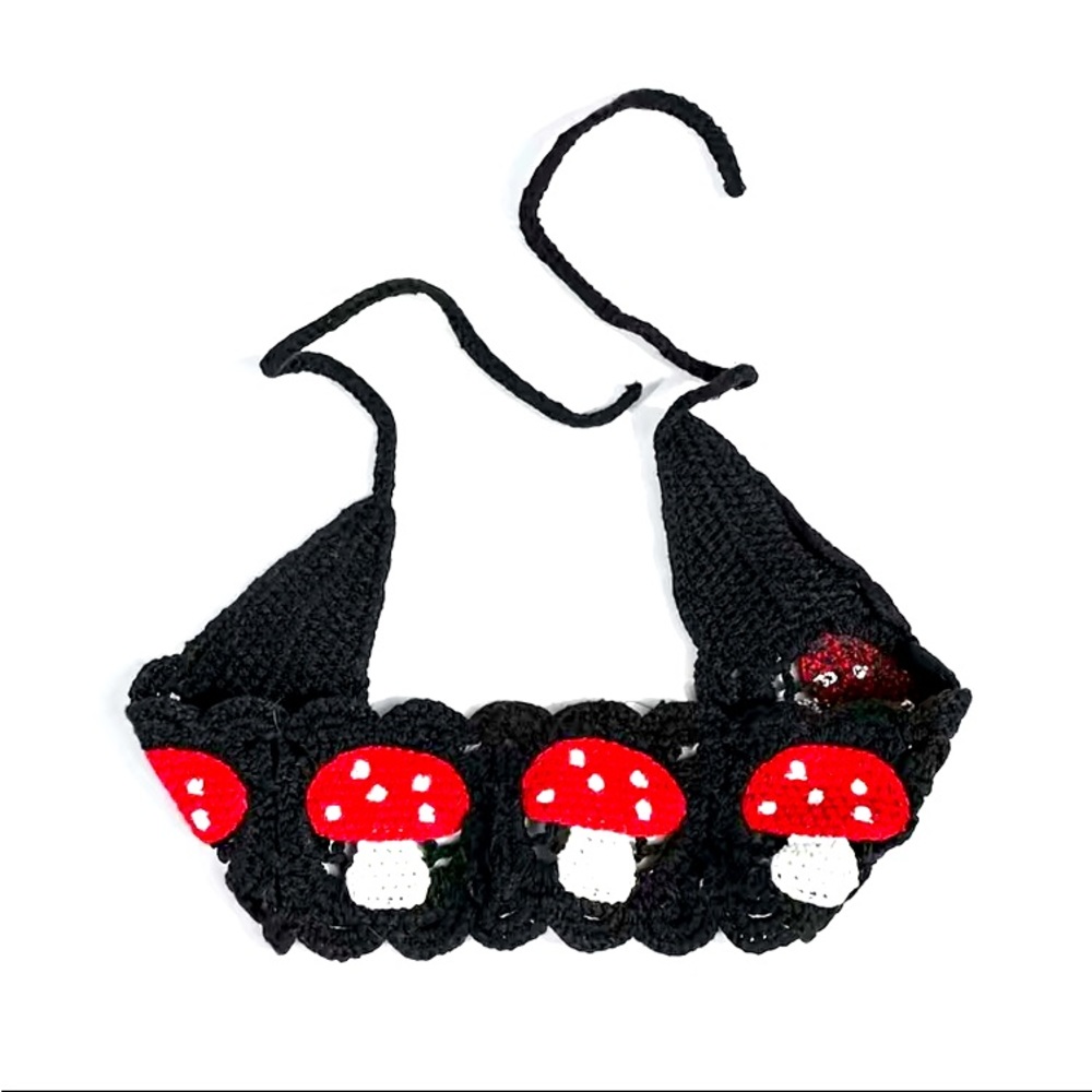Handmade Black mushroom 🍄crochet headband , hippie hair style / vintage